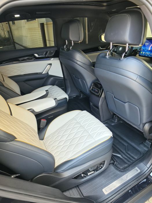 BYD TANG Ev 730км Рестайлинг 7 месталик Капитанский сиденя энг фули
