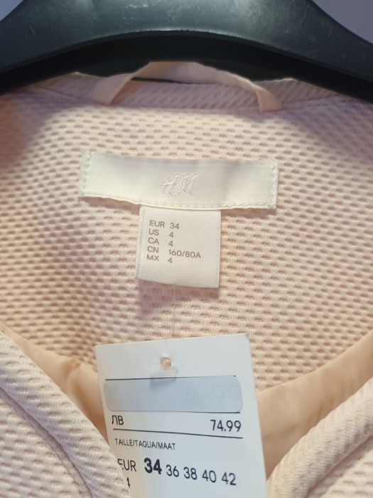 Чисто ново манто от H&M