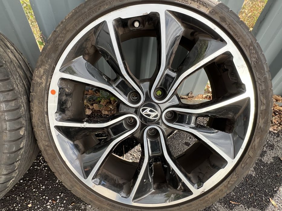 Hyundai I30 N оригинални джанти 19