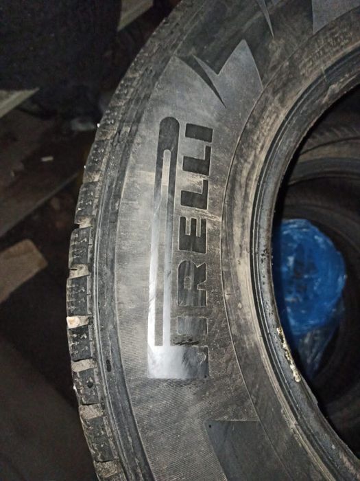 Продам резину в хорошем состояний