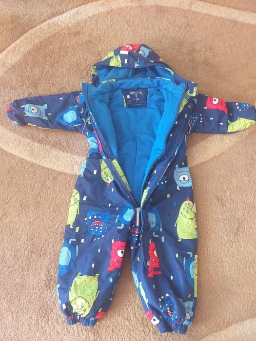 Срочно продам комбинезон