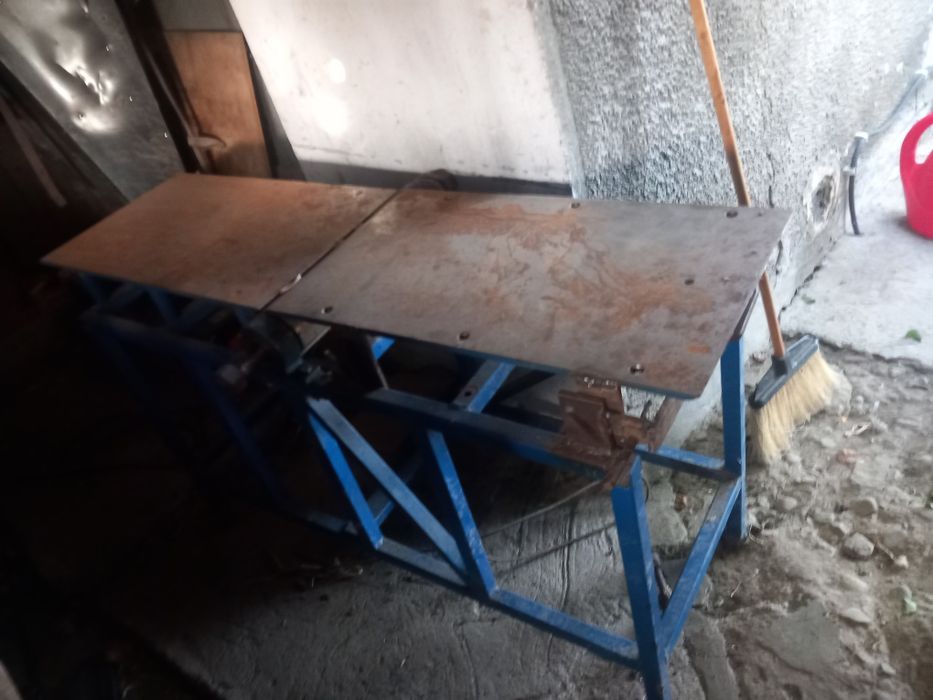 Abricht fără motor.