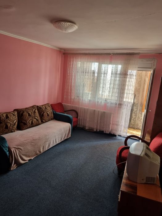 Vand Apartament 2 camere lângă Gara Slobozia
