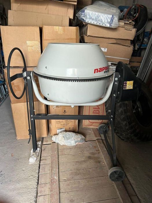 Продаётся бетономешалка