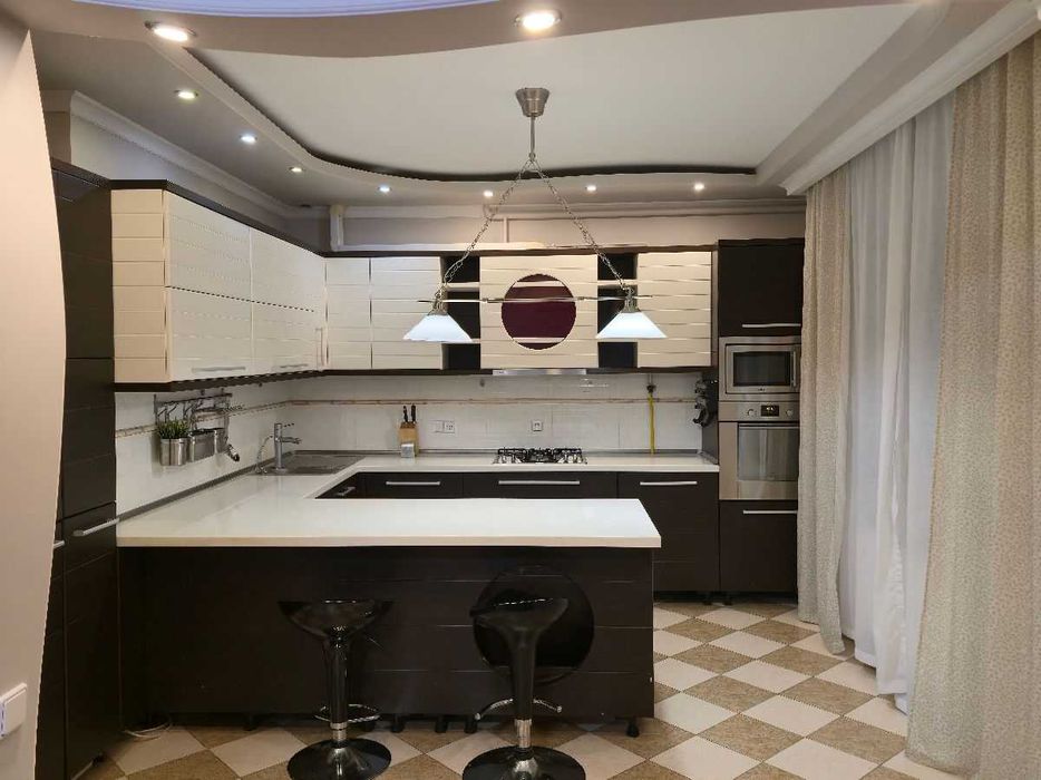 Дава се под наем Тристаен апартамент в София, Малинова долина - 127 кв.м за 750 € - Снимка #4