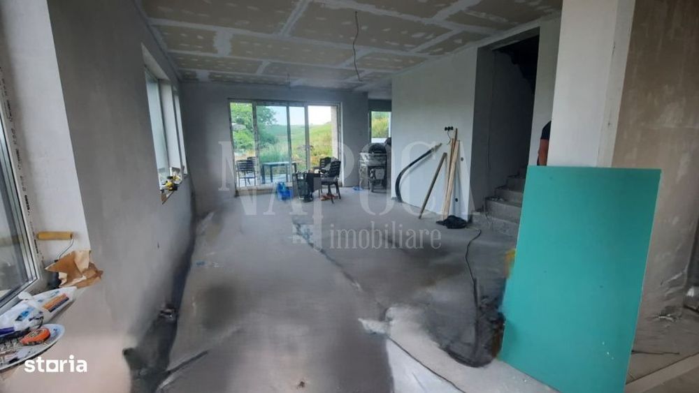 Casa 5 camere de vanzare in Salicea