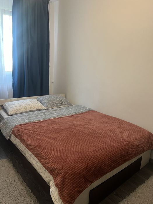 Vand pat + saltea latime 140 cm si lungime 200 cm