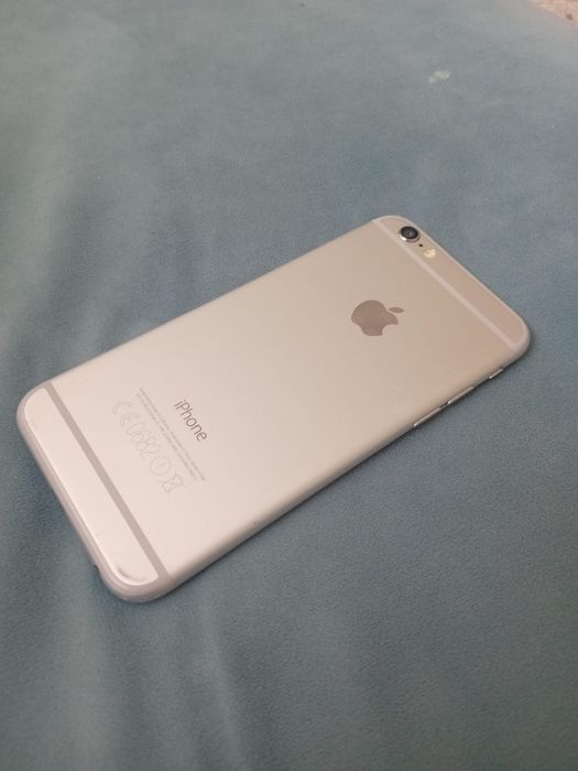 Айфон 6 16гб продам