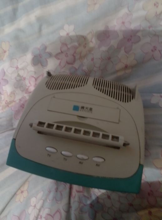 Транзисторный мини телевизор