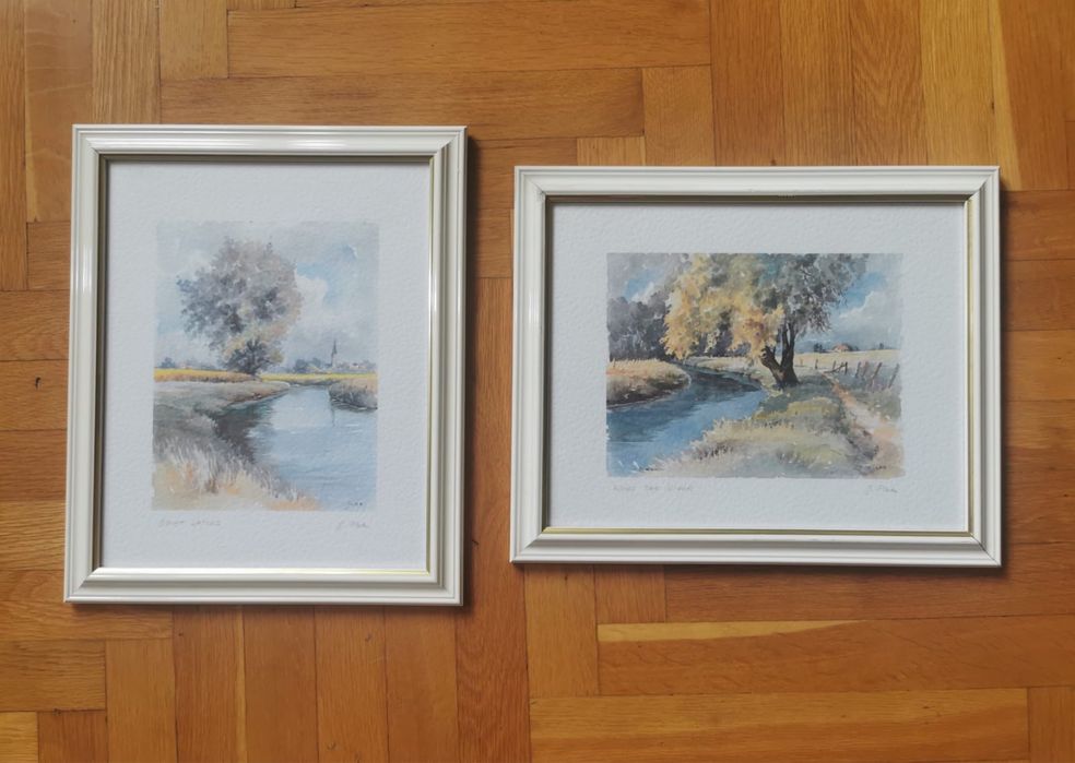 Антикварни картини в бели рамки авторски подписани цената е за 4 бр.