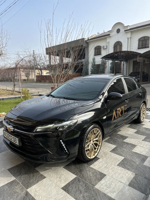 Qora Monza 1.5 navarot ideal