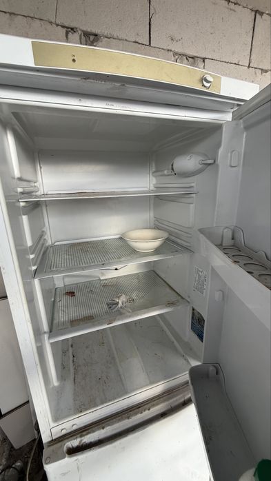 Продам Холодильник бу