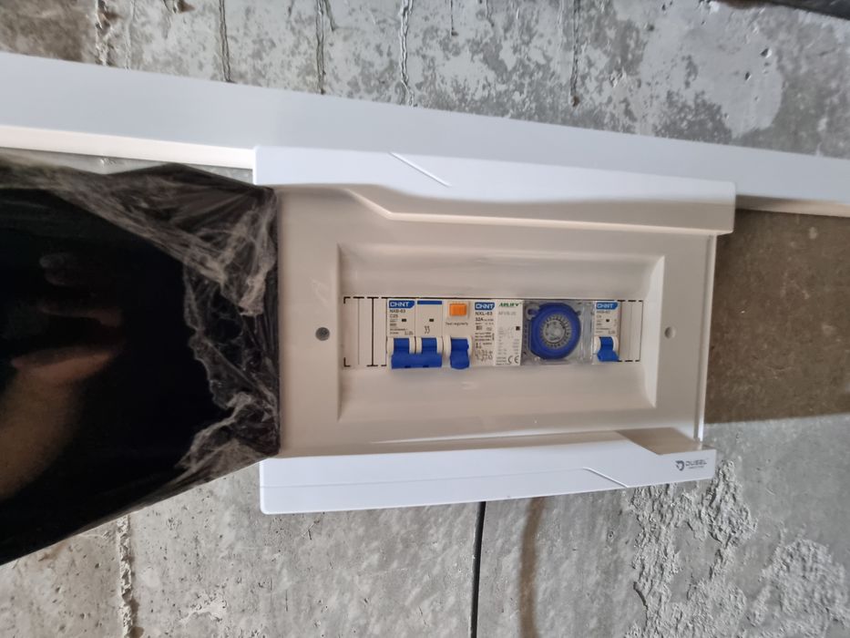 Услуги электрики  электрика монтаж установка Аварийная 24/7 проверка о