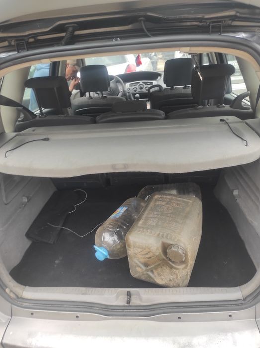 Рено Меган 1.9 дизел на части