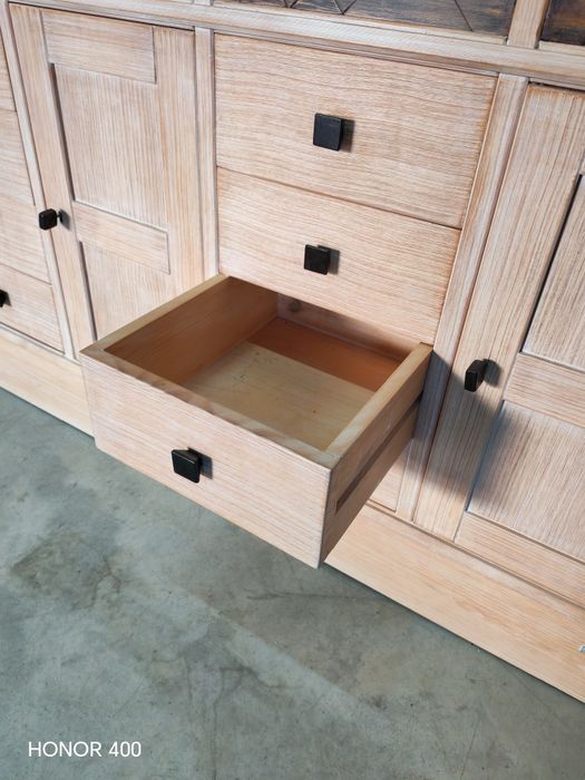 Mobilier Living - Comoda și Soldat-Lemn Masiv - Germania