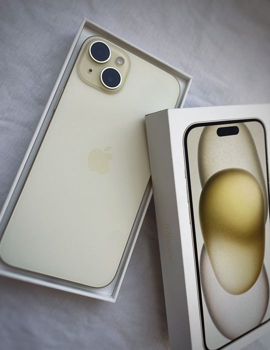 Iphone 15 plus, Galben, folosit, baterie 84%