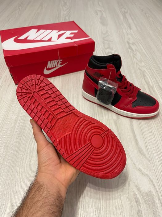 Jordan 1 high varsity red PREMIUM nou