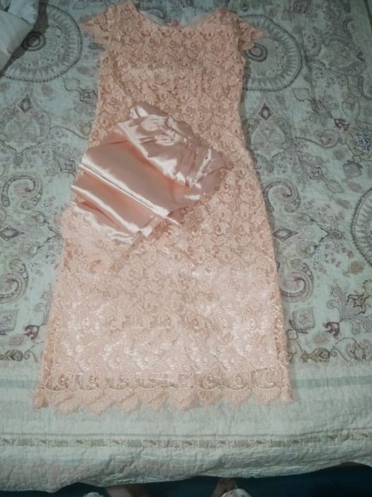 Koylaklar sotiladi 48-50 razmer yengide 1_2 marta kiyilgan