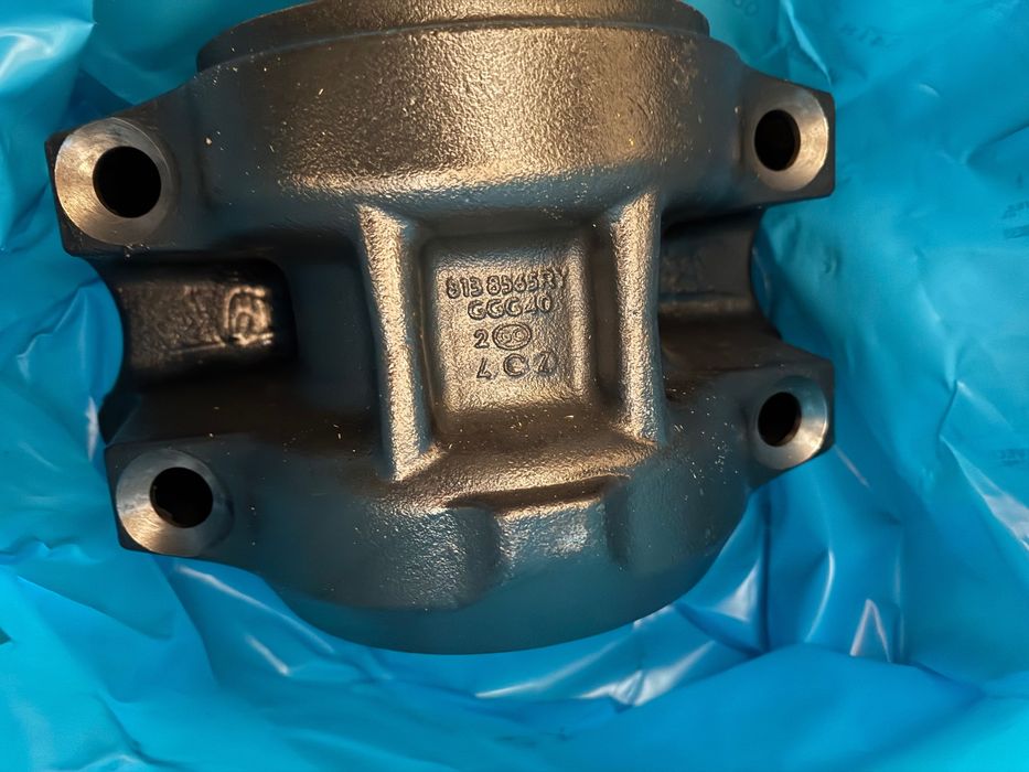 suport arc / corp arc /suport balansoar iveco /cod 8138566 ats