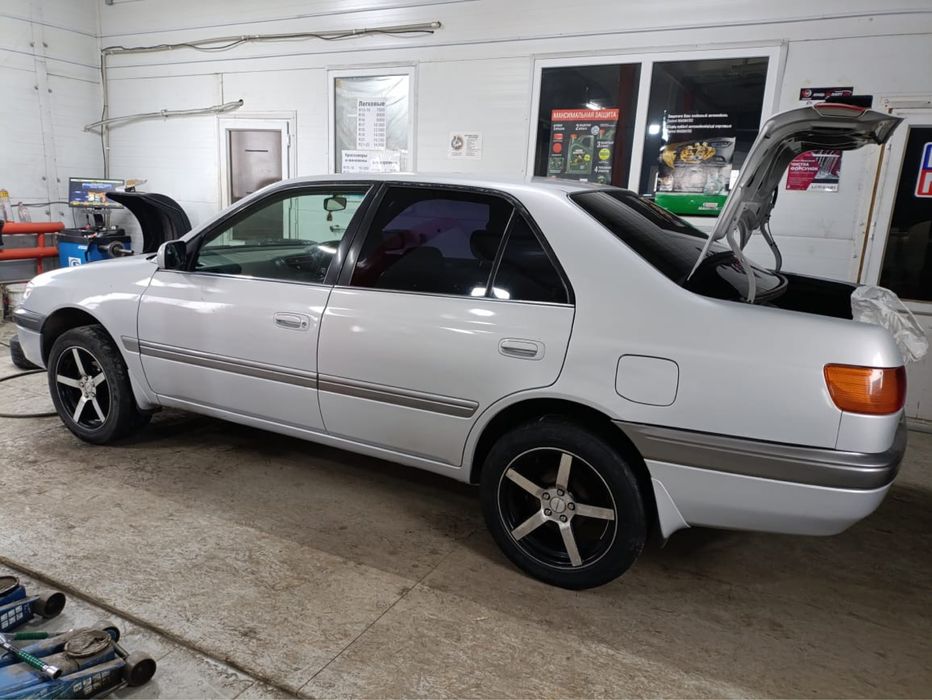 Диски с резиной.