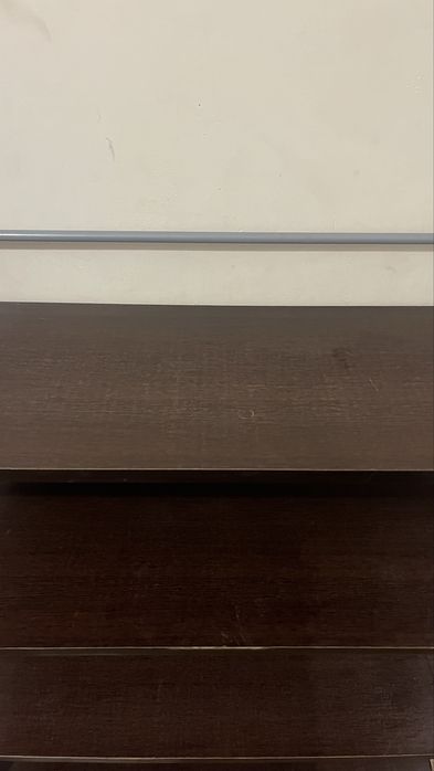 Продаеться Обувница