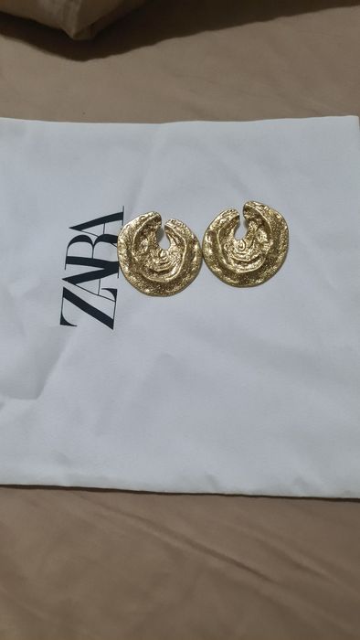 Серьги зара новые