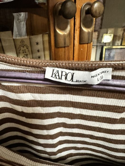 Женская кофточка