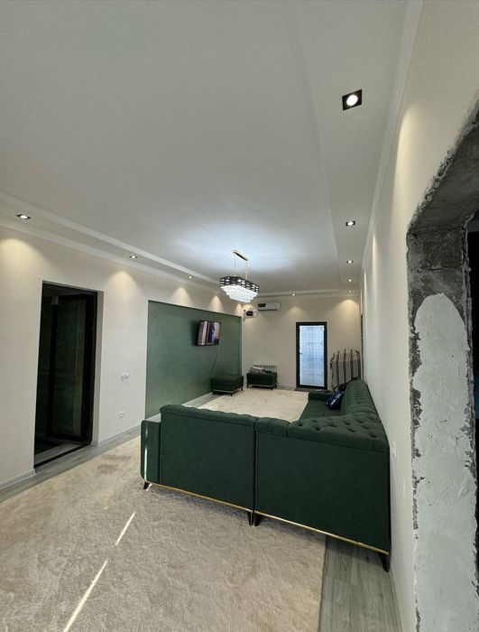 Eshonguzar sitiy Новостройка 5/10/10.212м2 Срочно продам квартиру