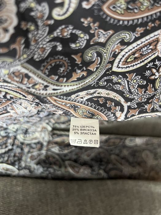 Продам пальто серое