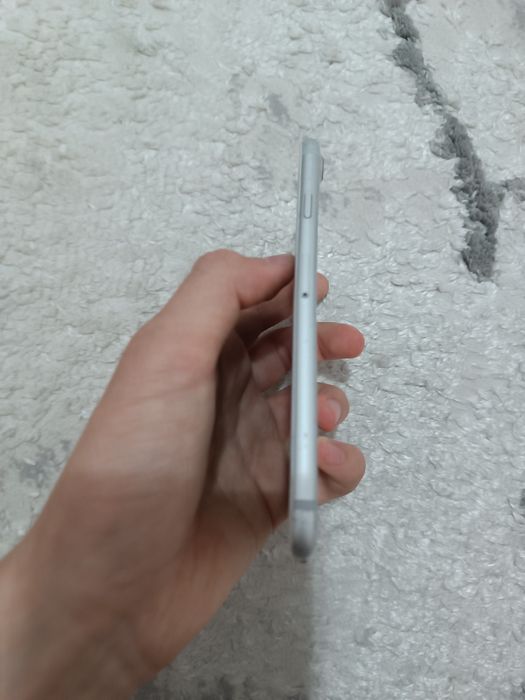 Продам айфон 7 с акб 100%