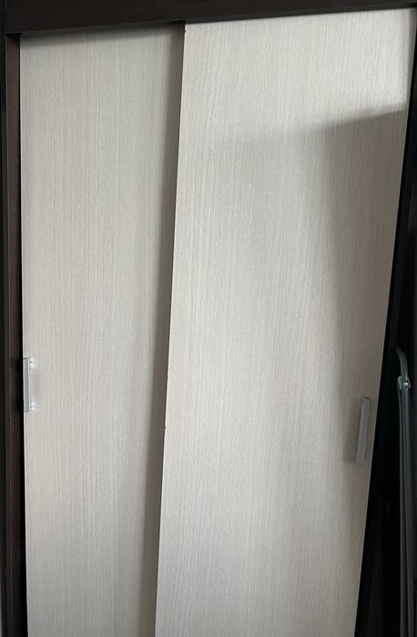 Продам шкаф торга нет