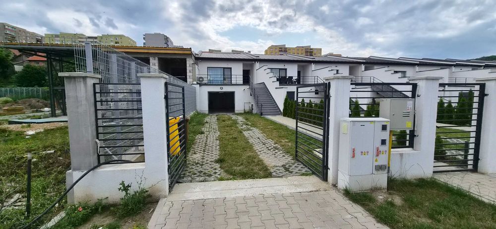Casa Medias 4 camere