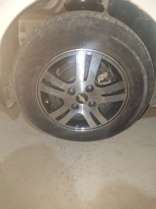 Sotiladi 15 laseti quyon diska shilipovka qlingan butun diska