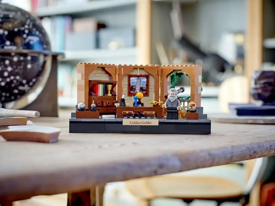 LEGO 40595 Ideas Почит към Галилео Галилей Ексклузивно GWP 307 части
