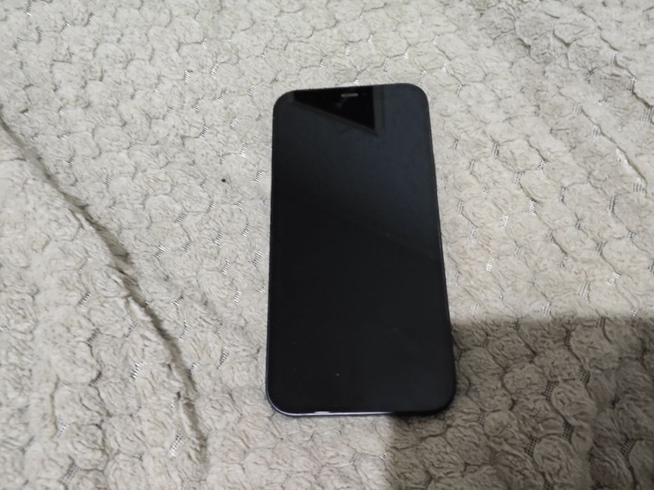 Продам Iphone 12 128gb