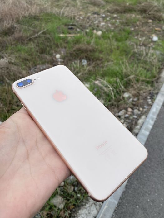 Айфон 8+ на запчясти