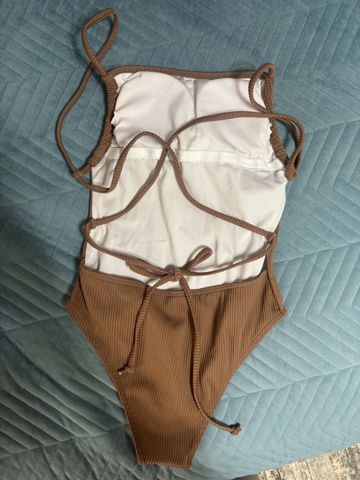 Продам новый купальник