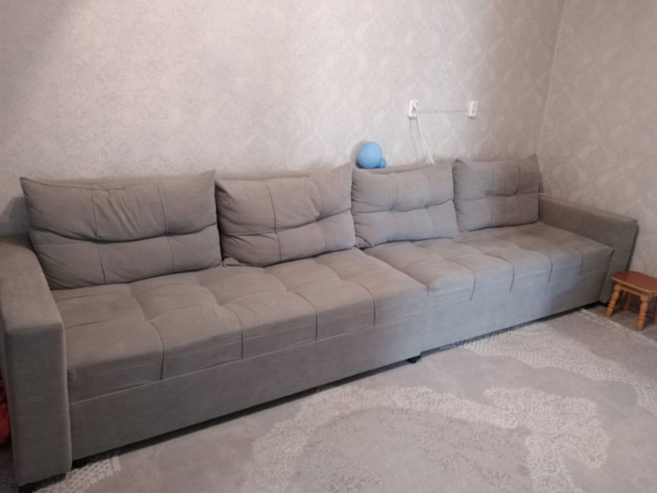 Продам большой диван в отличном состоянии