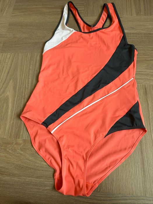 Цял бански за момиче