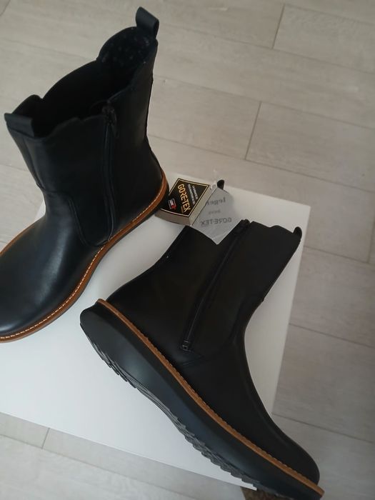 Женские  полусапожки 38 р