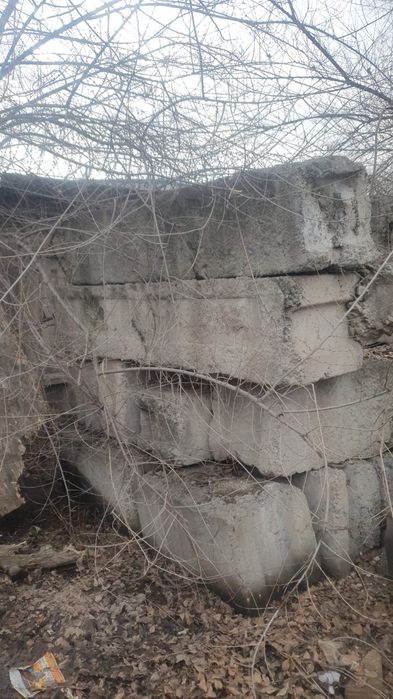 Продам блоки свайные