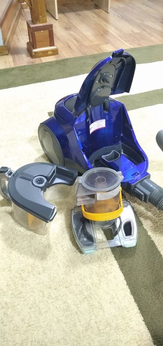 Пылесос LG Kompressor мощностью 2000 Вт