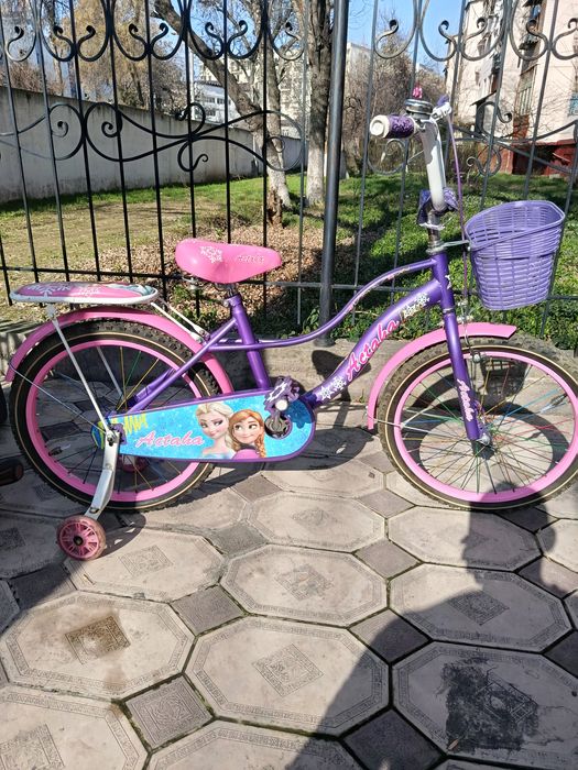 Велоколяска и велосипед