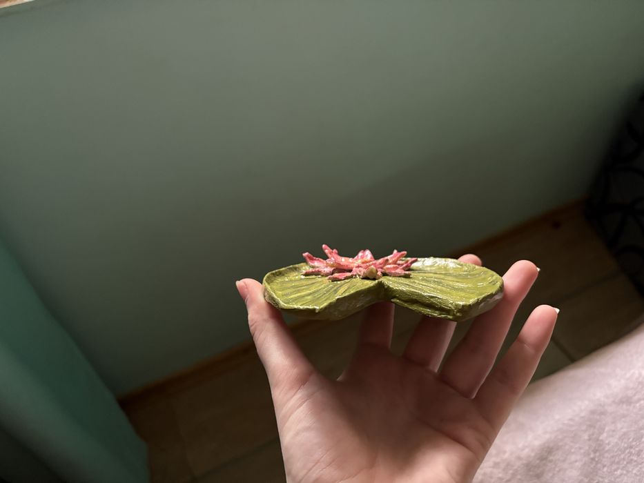 Water lily trinket dish air dry clay