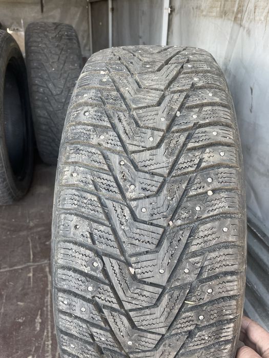 Зимние шины Hankook 225/55/18