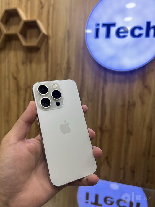 iPhone 15 pro 128 gb White