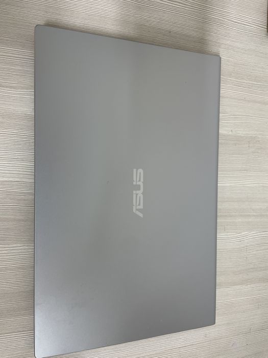 Ноутбук Asus i5-1135G7