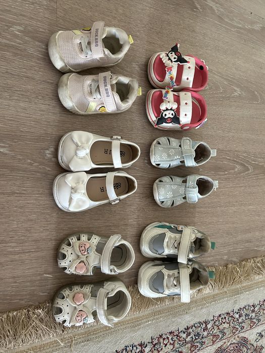 Продаеться Детский обувь