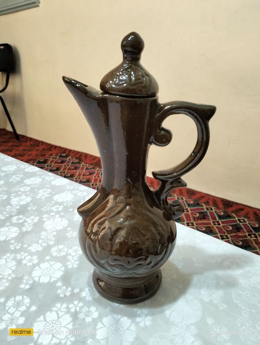 Керамический кувшин