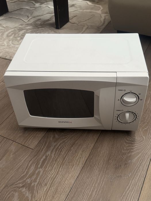 Микровълнова фурна Daewoo